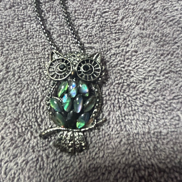 Cute owl Necklace - BOGO 50% Off! - Picture 5 of 5